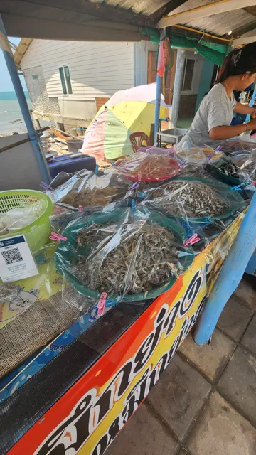 เจ้นันพาเพลิน seafood