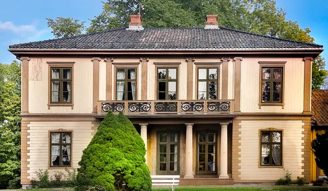 Frogner Hovedgård, Skien