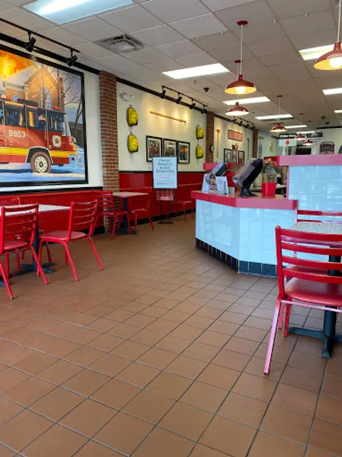 Firehouse Subs Hurstbourne Parkway