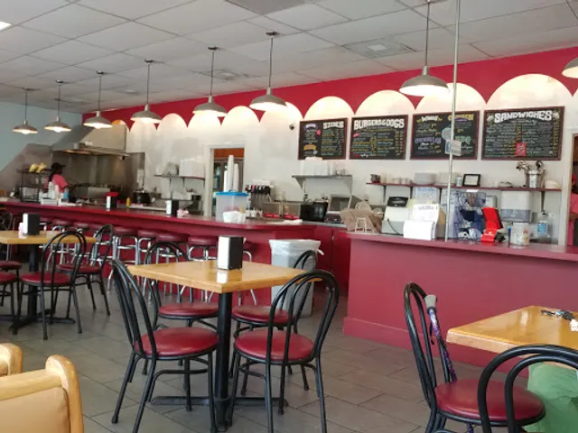 Ye Ole Fashioned Ice Cream and Sandwich Cafe