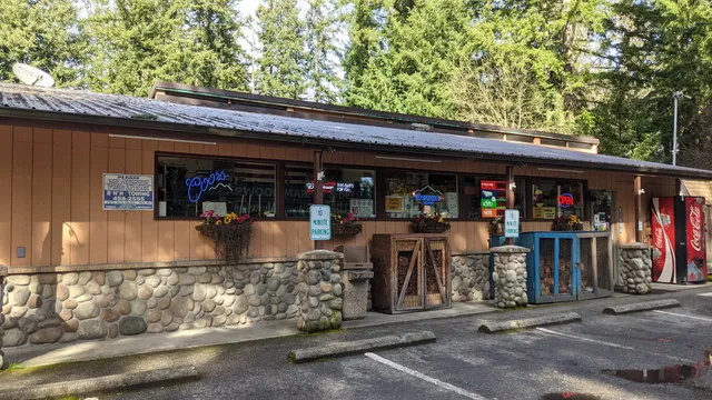 Clearwood Market & Deli