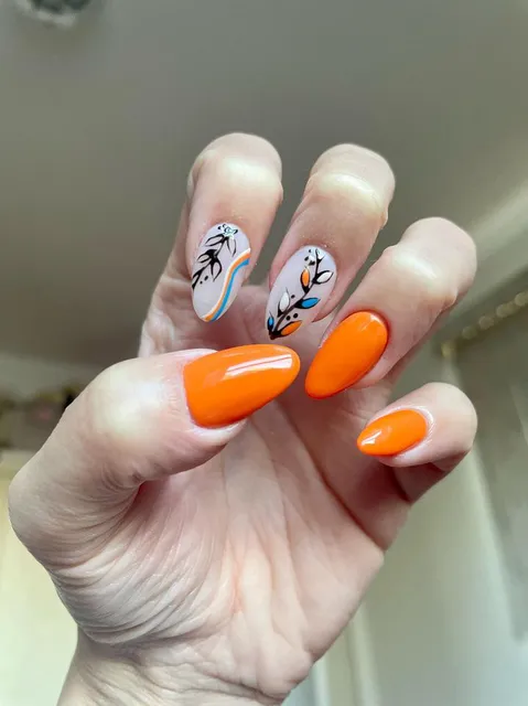Vantastic Nails