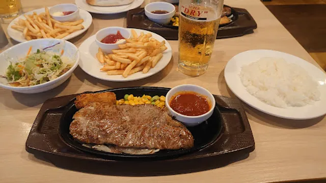 ガスト 調布上石原店