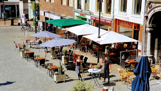 De Bruijn Lunchen op de Markt