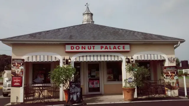 Donut Palace