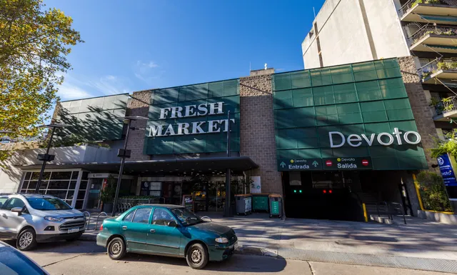Devoto Fresh Market