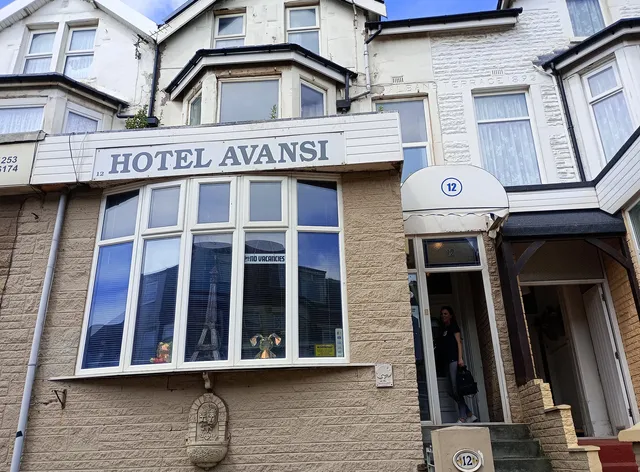 Hotel Avansi