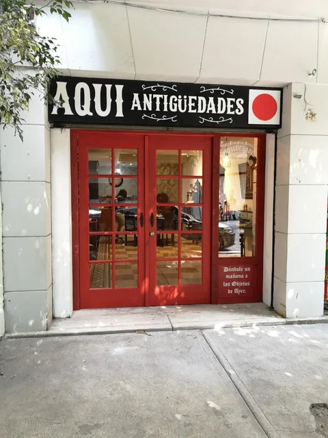 Aquí Antigüedades