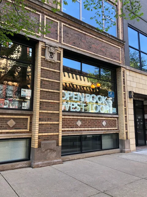 Open Books West Loop