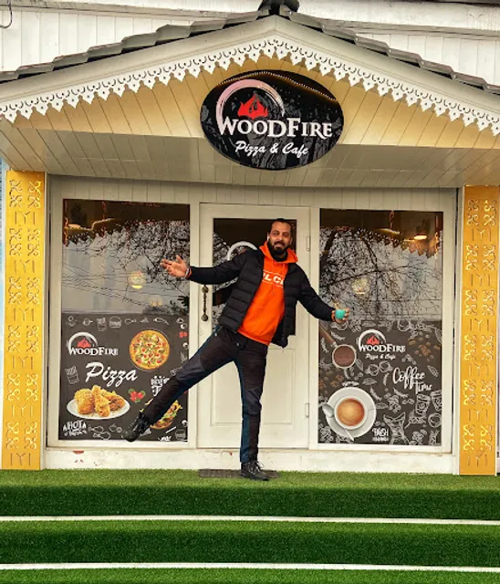 Woodfire Pizza & Cafe