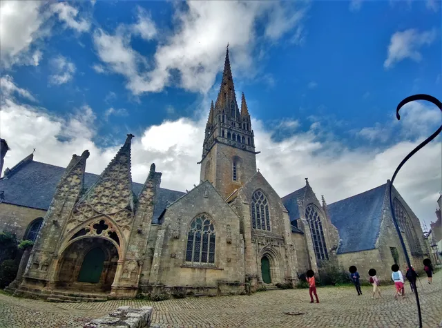 Ancienne collégiale Notre-Dame de Roscudon
