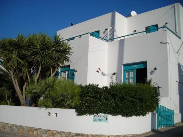 Gryspo's Hotel Apartments