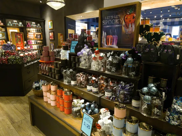 Bath & Body Works