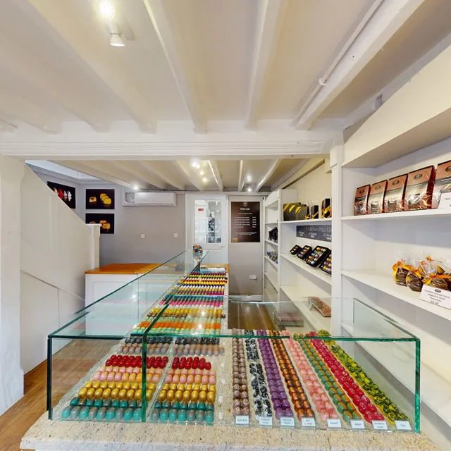 1683 Chocolate Place