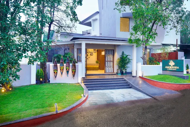 Amoravida by 7 Apple Resorts