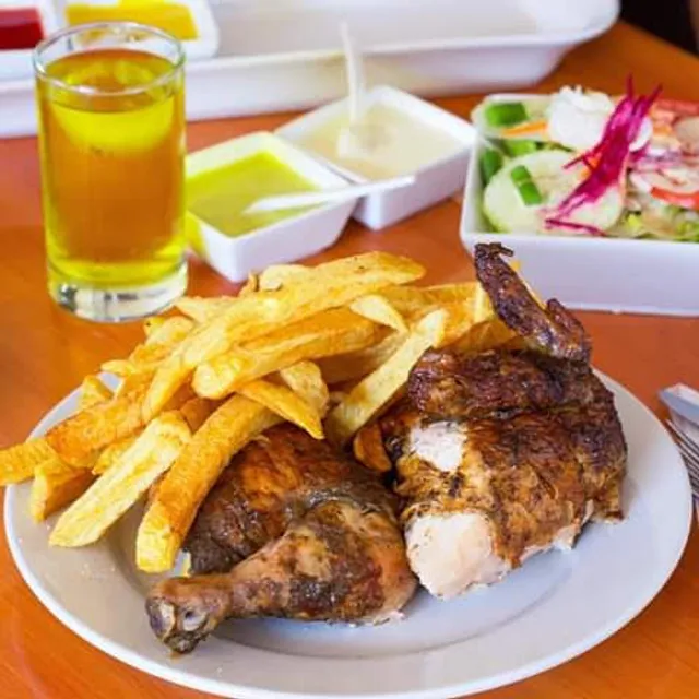 Pollos a la Brasa Chifa Hong Xing