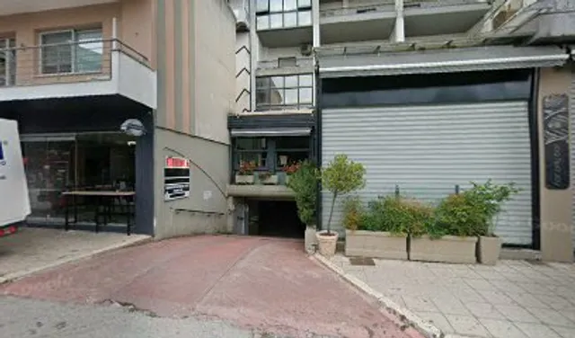 Napoleontos Zerva 4-6