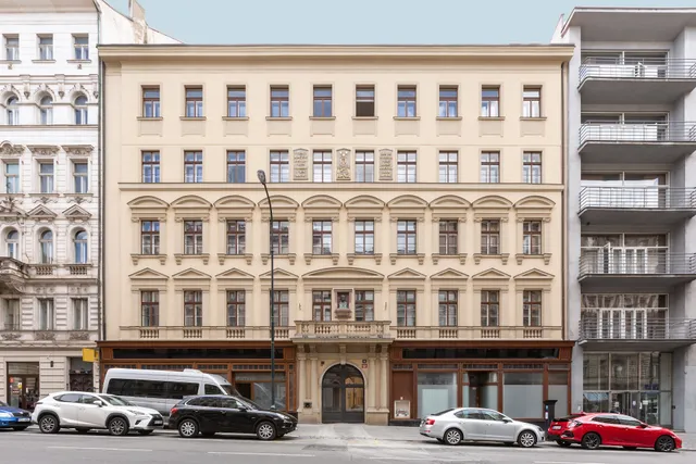TurnKey | Antonin Dvorak Apartments