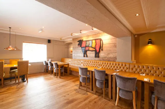 Beefeater White Lodge