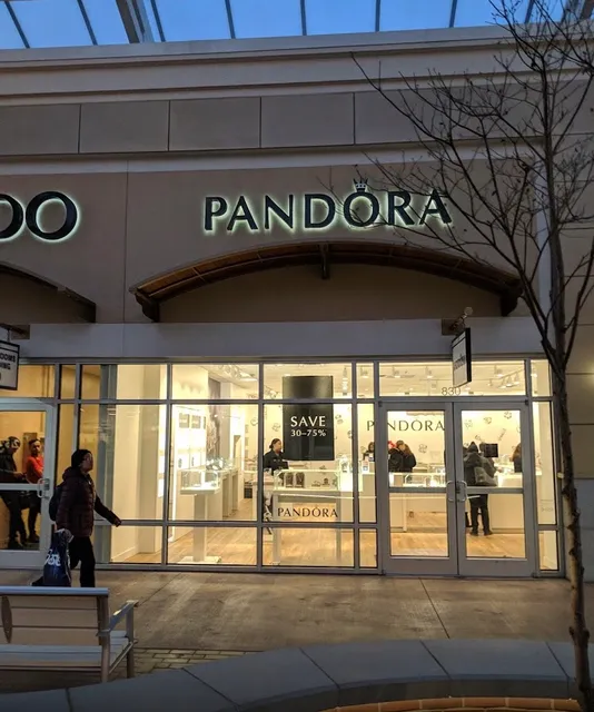 Pandora Outlet