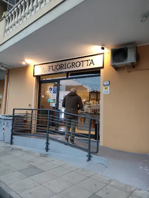 Fuorigrotta Pizzeria