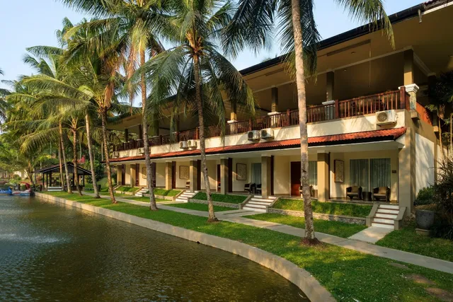 Puri Asri Magelang Hotel & Resort