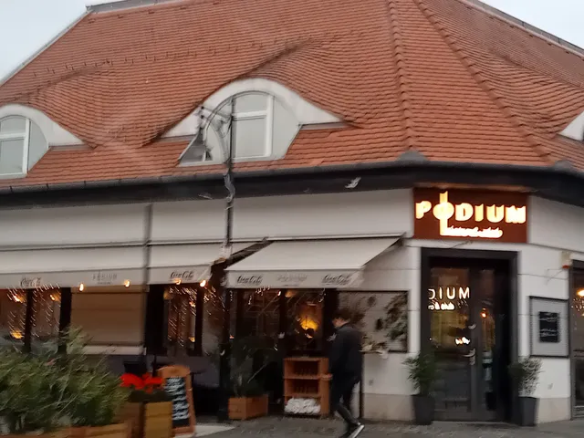 Pódium Bistro & Club