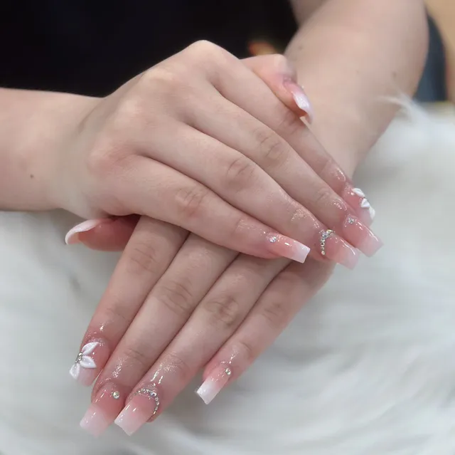 Morejoy nail spa Inc