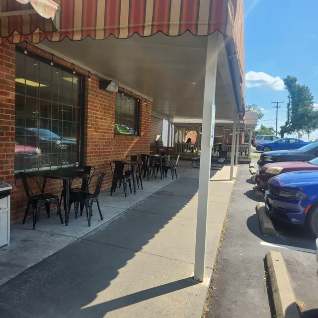 Route 1 Country Store