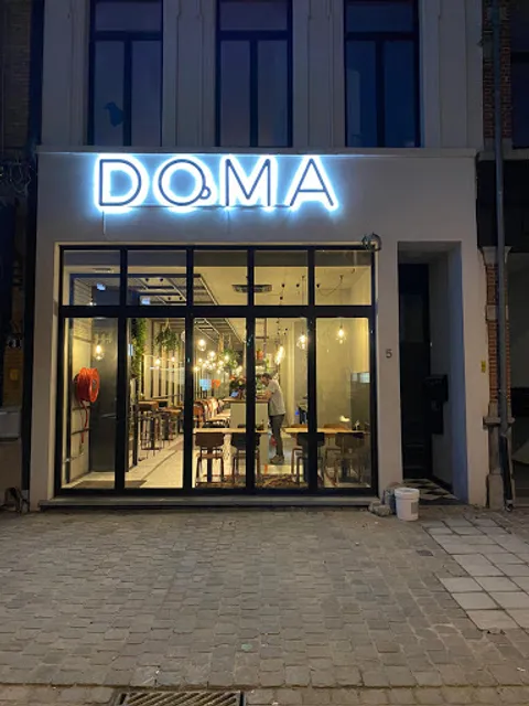 Doma