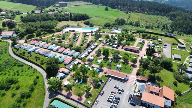 Camping & Bungalows Leagi