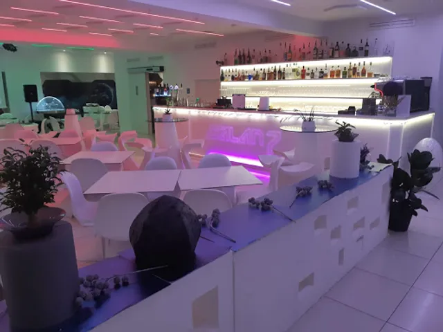 Class Ristorante Cocktail Bar con Igloo Garden