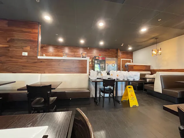 Paradise Biryani Pointe