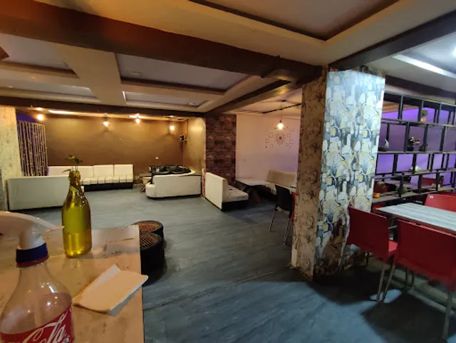 Underground Cafe & Restro