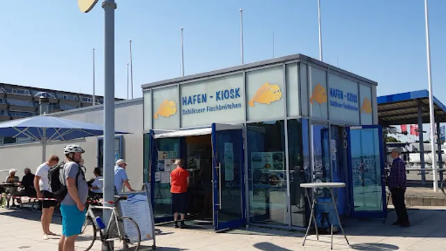 Goldfisch Schilkseer Fischbrötchen