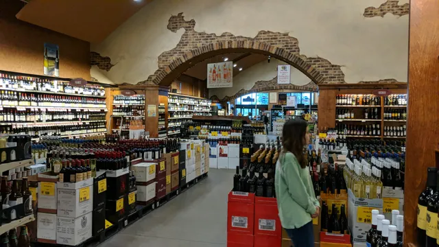 Wegmans Wine, Liquor & Beer