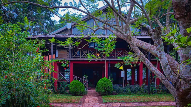 The Tree House B&B, Aburi