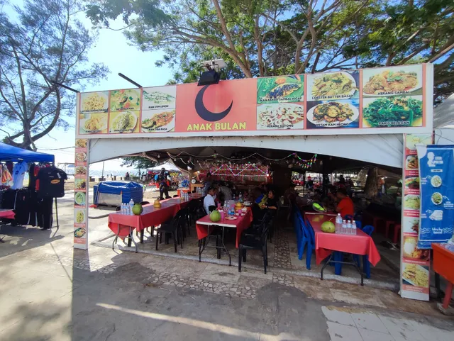 Tanjung Aru Beach Night Market