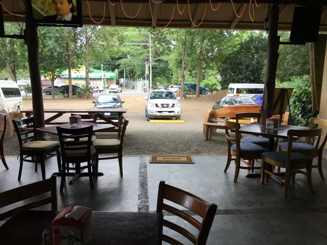 Restaurante Loma Linda & StopCafé