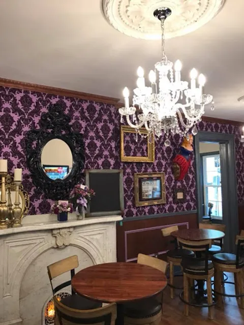 Curiosities Coffee and Ice House