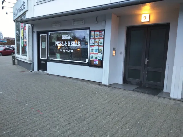 Goza's Pizza & Kebab