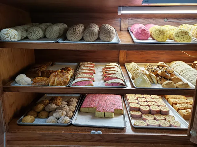 Panaderia Y Taqueria Alfredo's