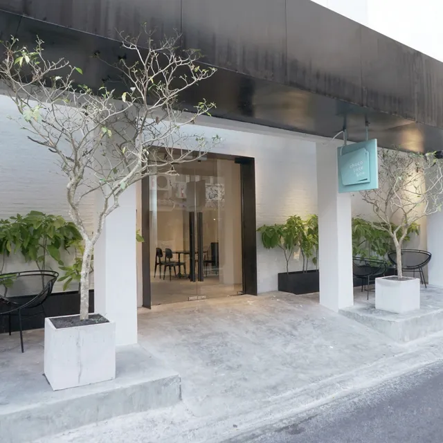 Chocolate Box Mint Hotel