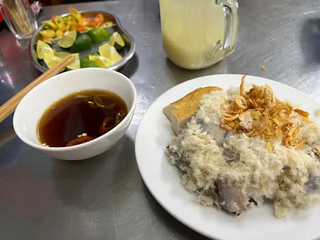 Bánh Cuốn Bà Bảy