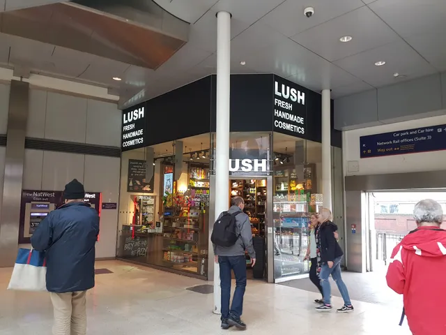 Lush Cosmetics Waterloo