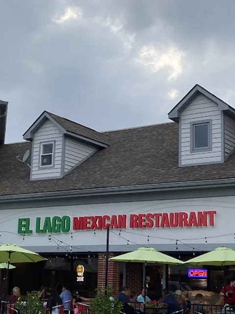 El Lago Mexican Restaurant