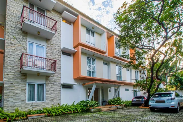 RedDoorz Syariah near Prasetya Mulya CILANDAK Campus