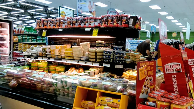 Pay-Less Supermarkets