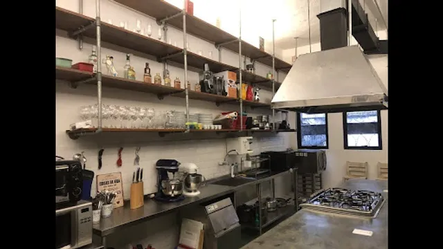 🛵💨Delivery Marcos Doces Docinhos de Festa Brigadeiro Beijinho Quindim Queijadinha