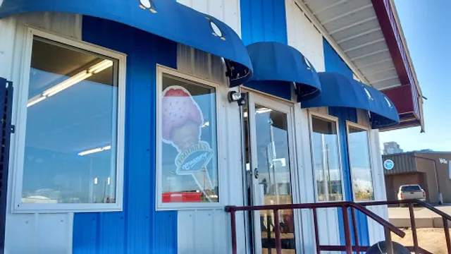 Penguin Dairy Drive Inn